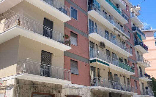 SAN TEODORO – ULTIMO PIANO CON TERRAZZO SOPRASTANTE